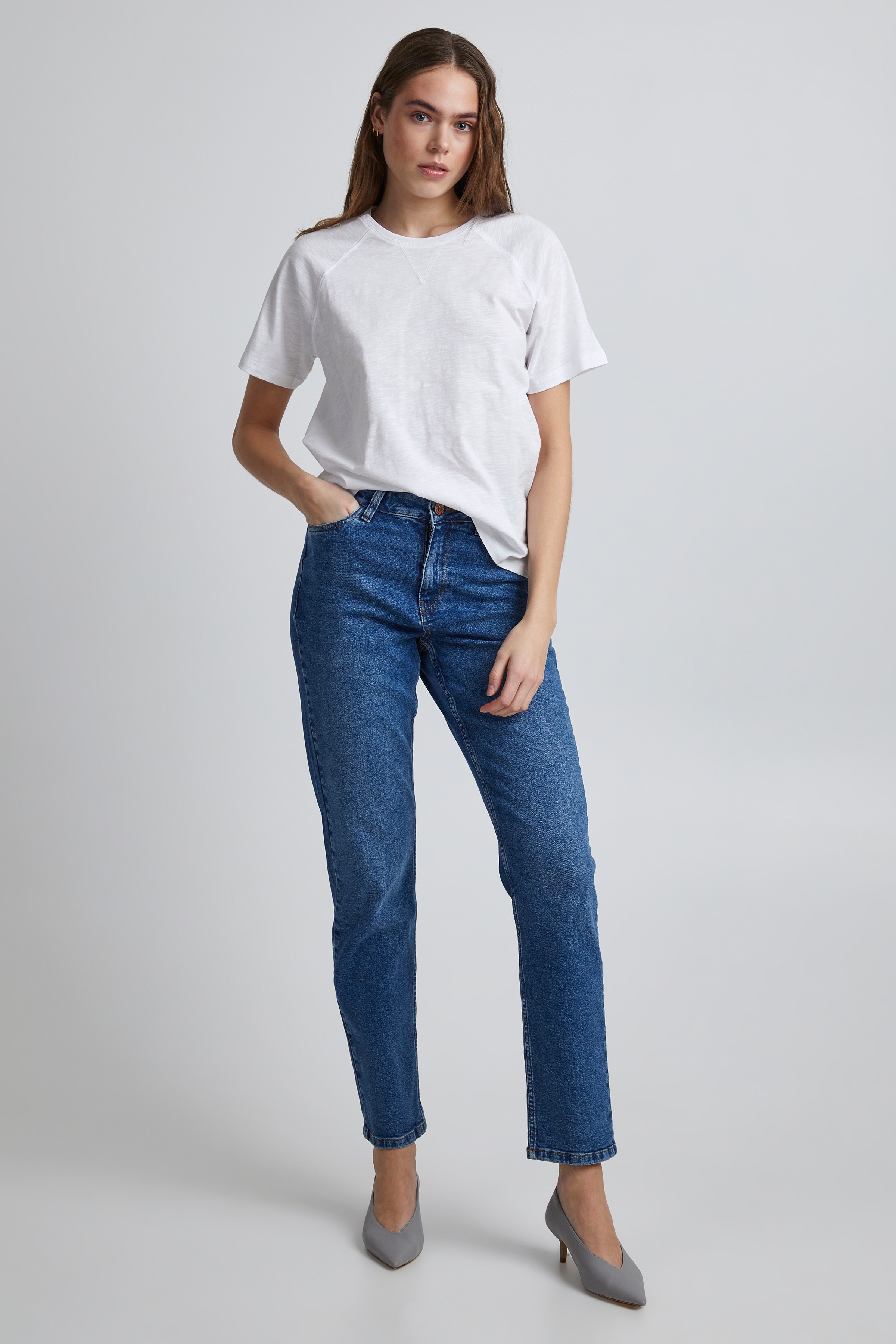 PZBRIT T-shirt LOOKBOOK FRONT 50206375-110601