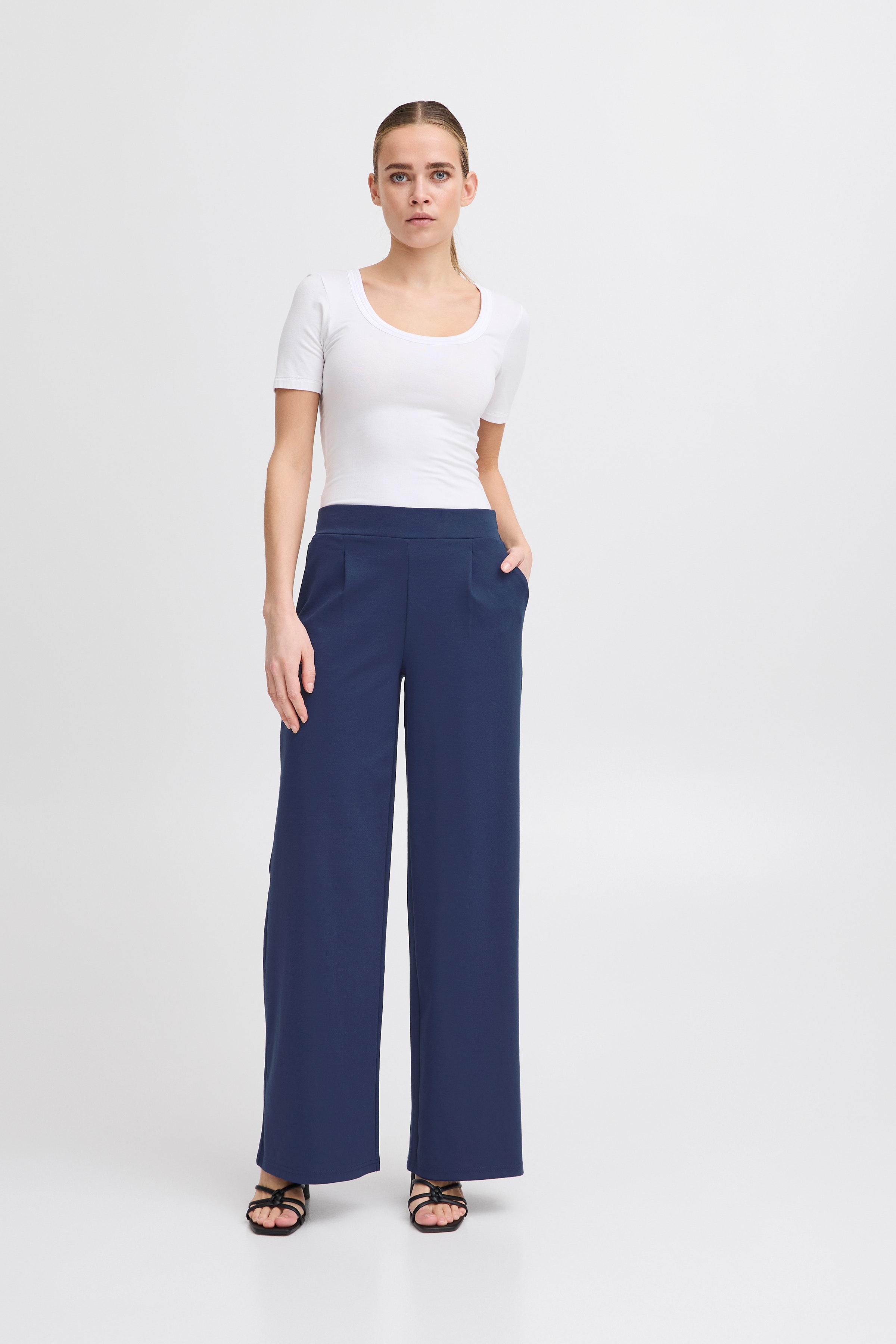 IHKATE LONG WIDE  Bukser LOOKBOOK FRONT 20118337-193933