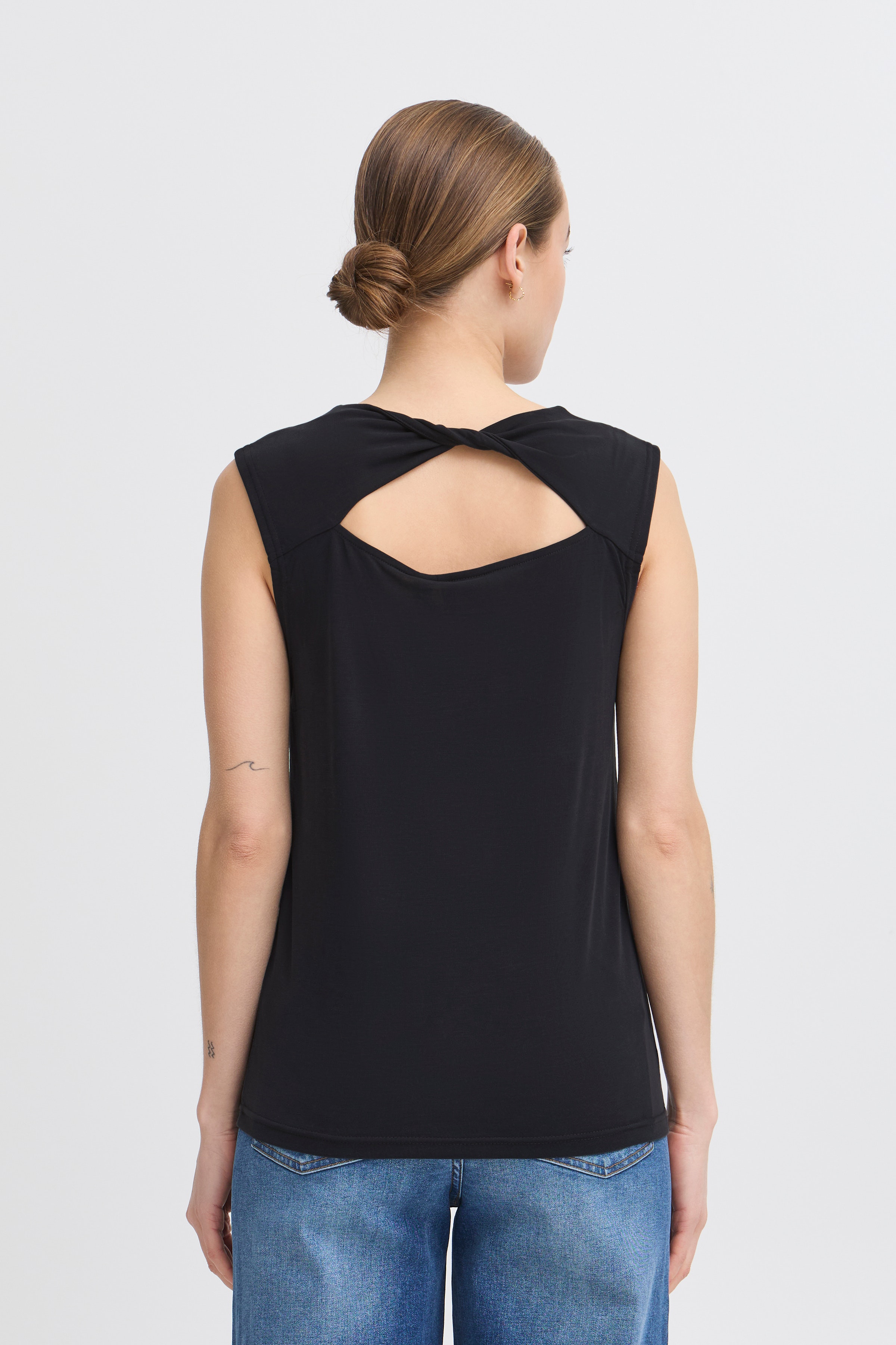 IHOPANNY Ærmeløs bluse LOOKBOOK BACK 20123033-194008