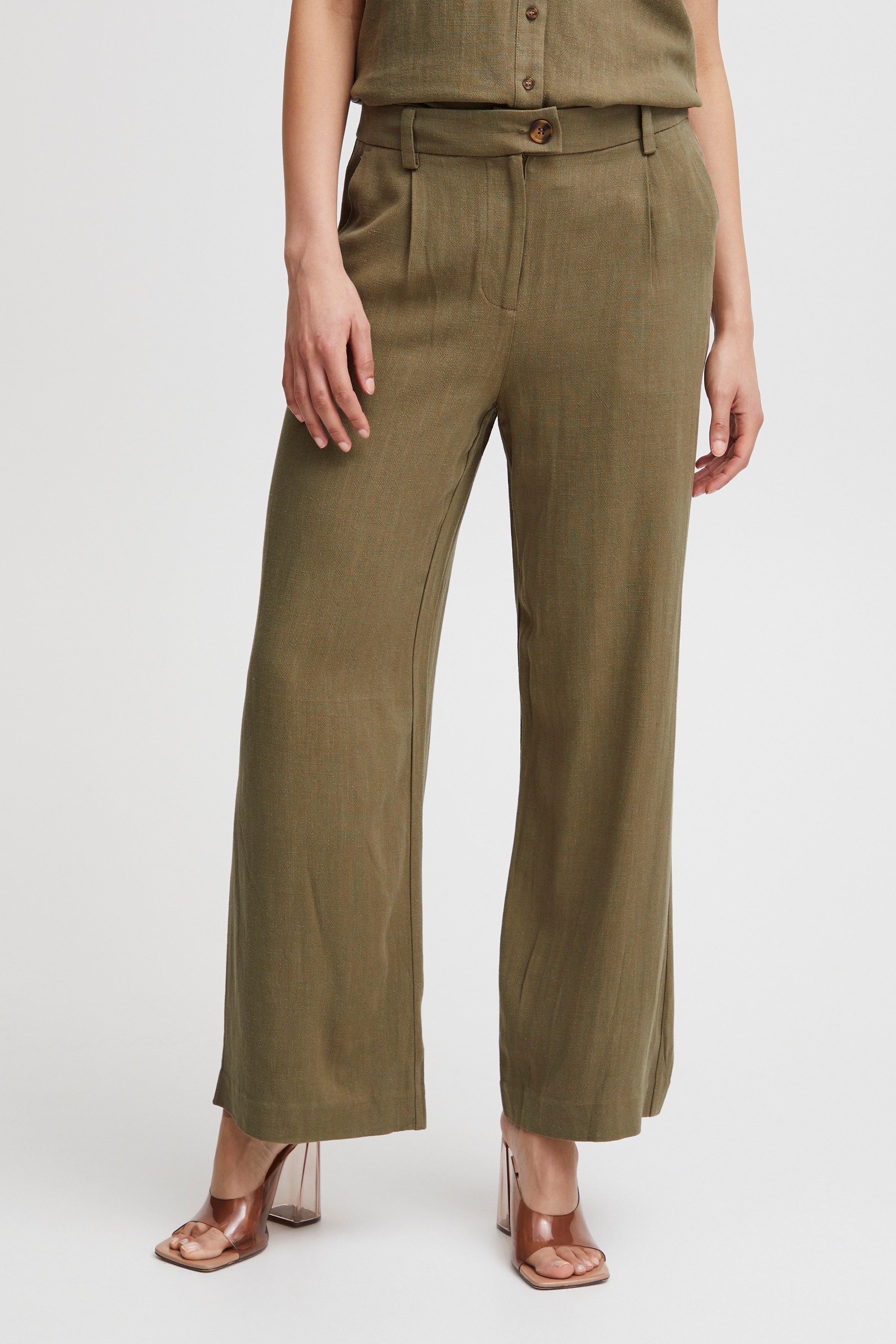 BYJOHANNA Byxor LOOKBOOK FRONT 20813131-180521