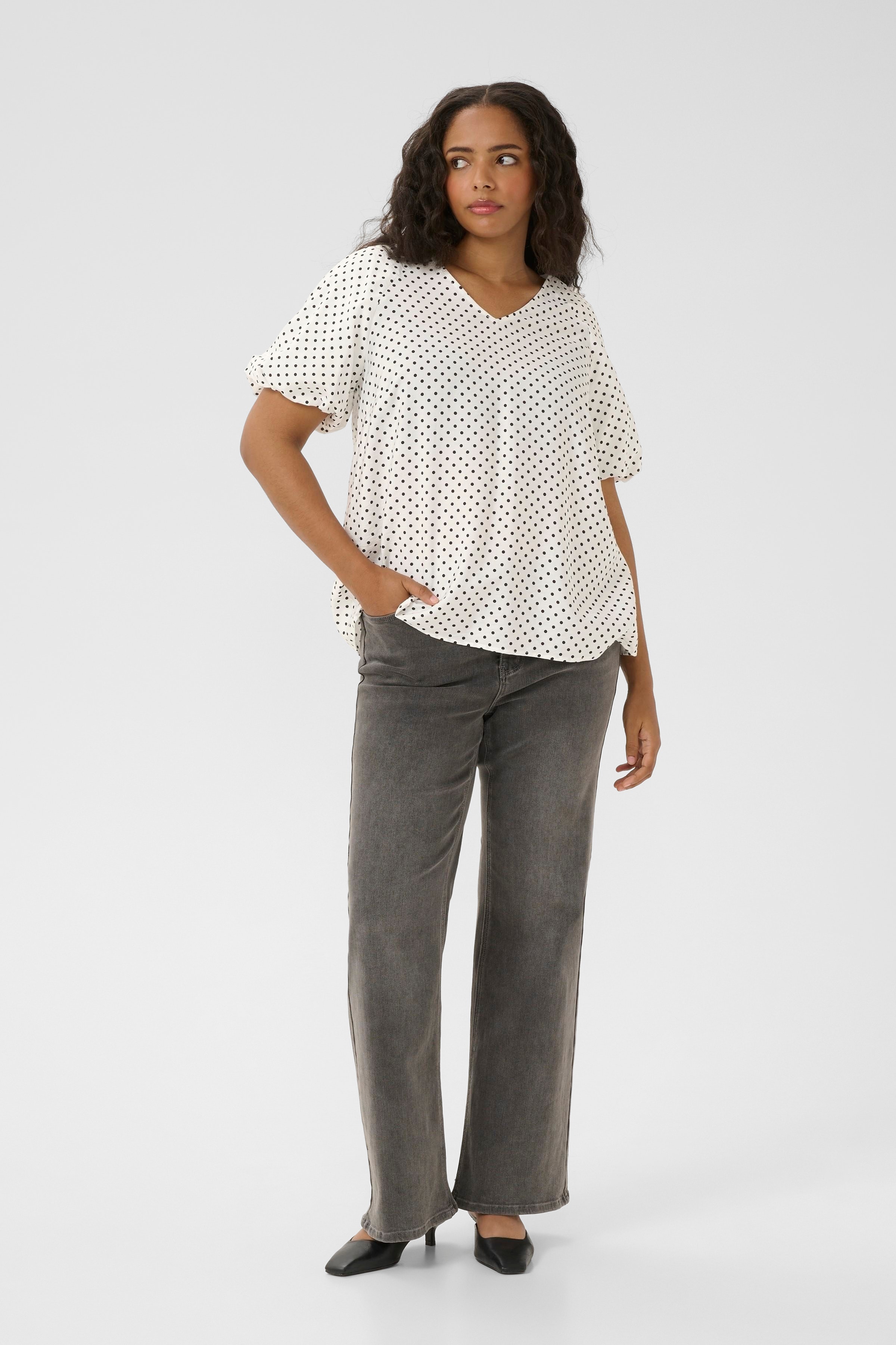 KCgina Blouse LOOKBOOK FRONT 10583435-107713