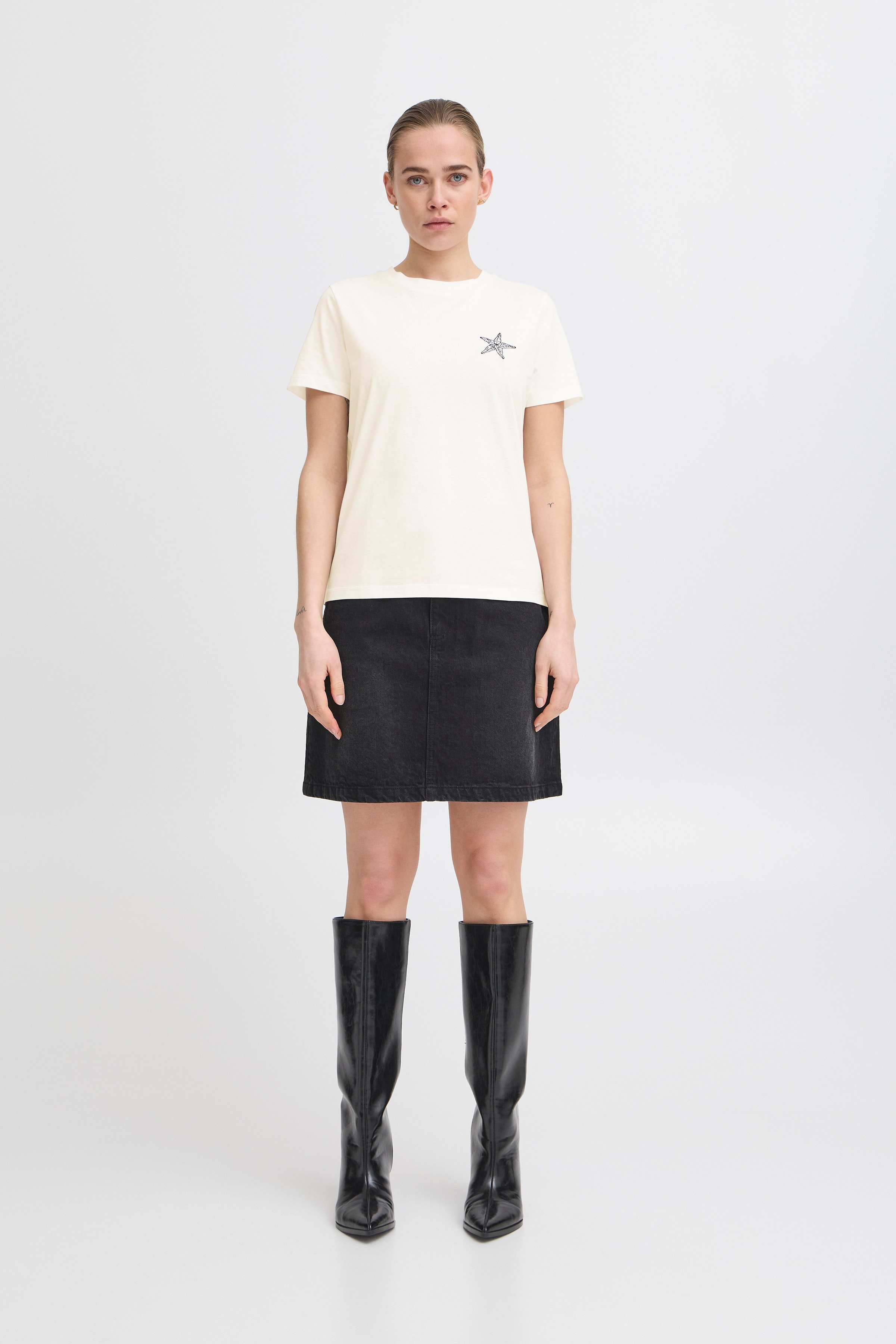 IHCAMINO T-shirt LOOKBOOK FRONT 20123353-204714