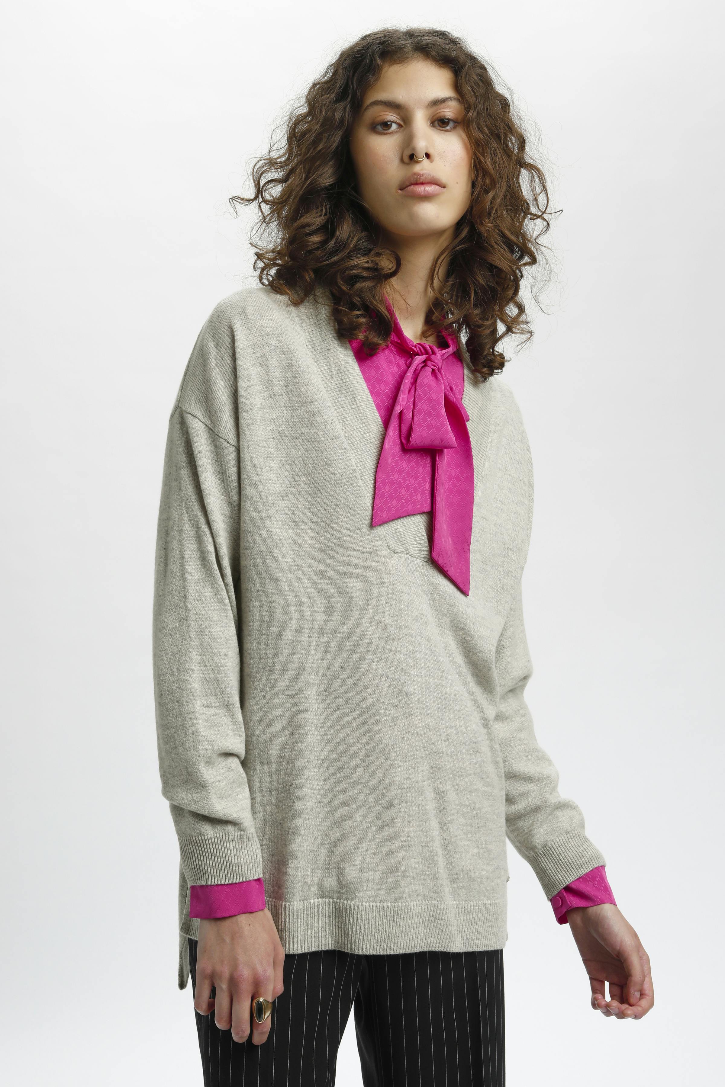 JeanKB Pullover LOOKBOOK FRONT 10103639-1638011